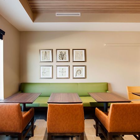 Country Inn & Suites By Radisson, Springfield Southeast Dış mekan fotoğraf