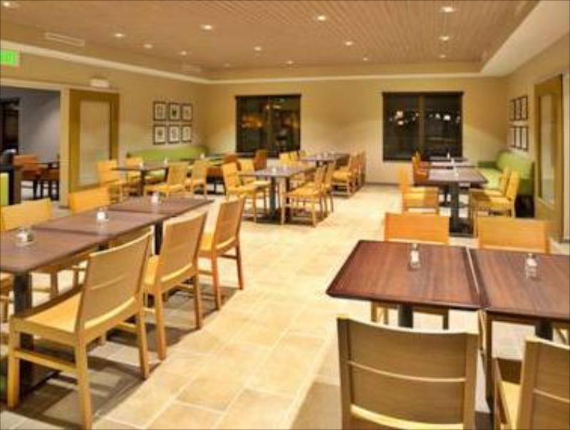 Country Inn & Suites By Radisson, Springfield Southeast Dış mekan fotoğraf